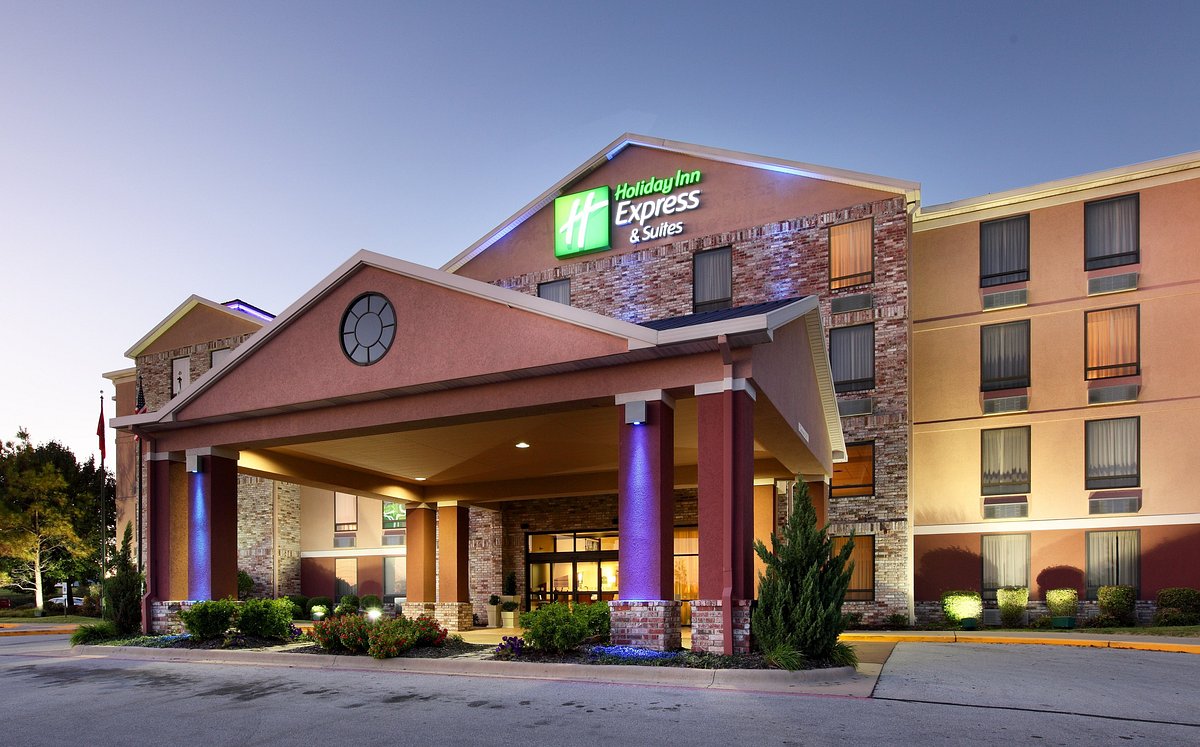 Holiday Inn Express – Harrison, AR