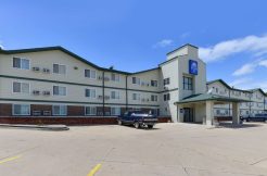 Exterior of America's Best Western Hotel for Sale in Missouri