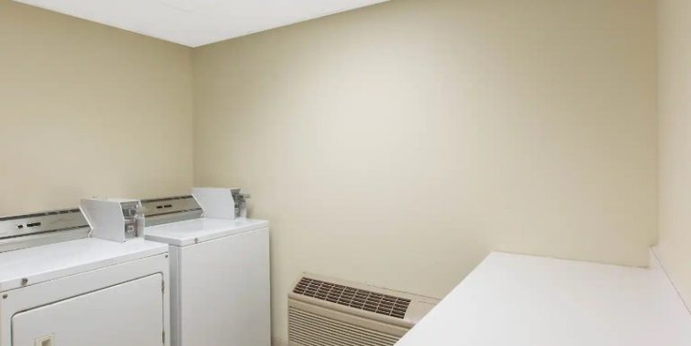OTTIA 07 GUEST LAUNDRY