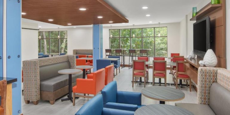 HARSC 05 - BREAKFAST AREA 1