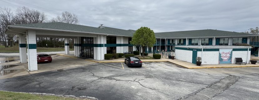INDEPENDENT HOTEL NEAR POPULAR FAMILY ATTRACTIONS