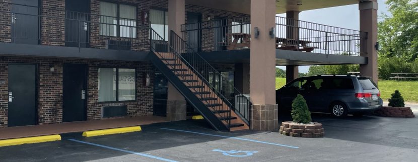 Hotel for Sale on I-44