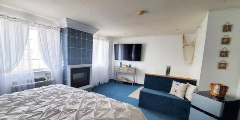 URBIA 05 - THEMED SUITE 5