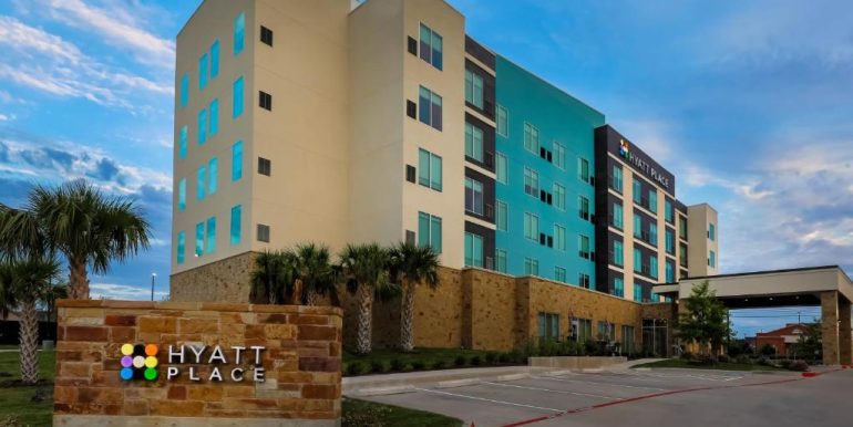 WACTX 01 - EXTERIOR 1
