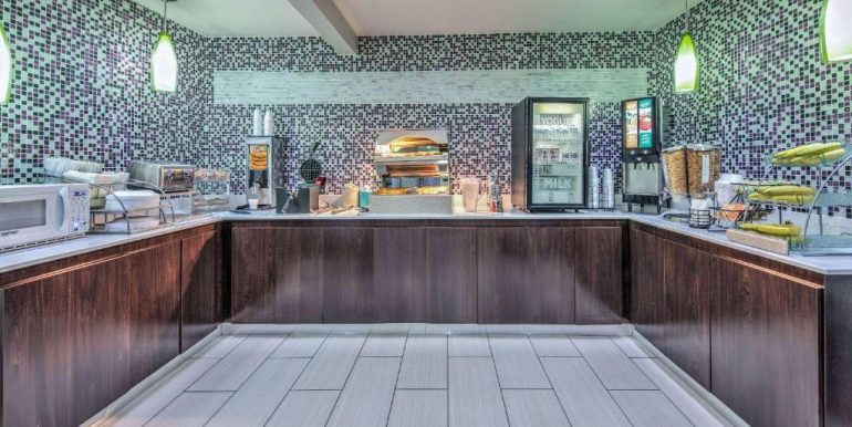 ELDAR 03-BREAKFAST 2