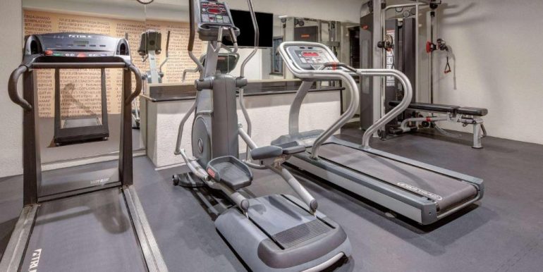 ELDAR 05-FITNESS CENTER