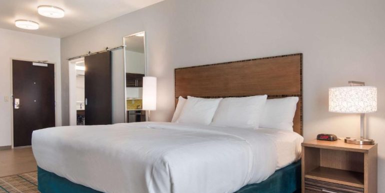 CAMARMSSI 09-MAINSTAY SUITE 1