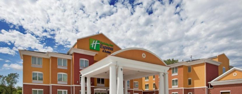 Holiday Inn Express & Suites Hotel for Sale in Missouri