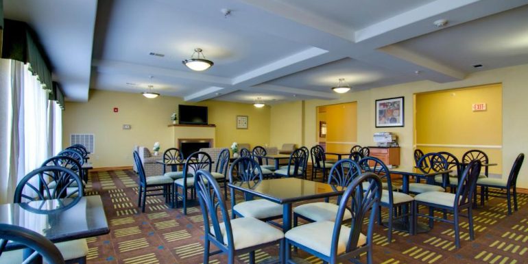 KANMOHIE O3 - BREAKFAST AREA 2