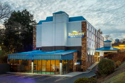 Baymont Inn & Suites Hotel for Sale in Missouri