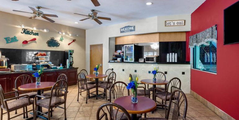 EURAR-03 BREAKFAST AREA