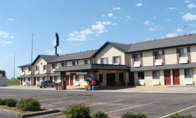 GRANEUSA 01-EXTERIOR